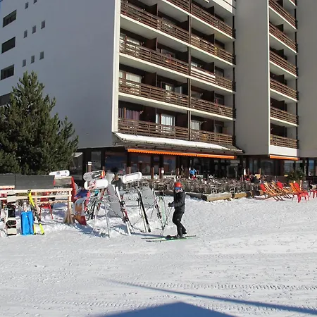 Residenz Montfort E4 Sivi100 In And Out Siviez